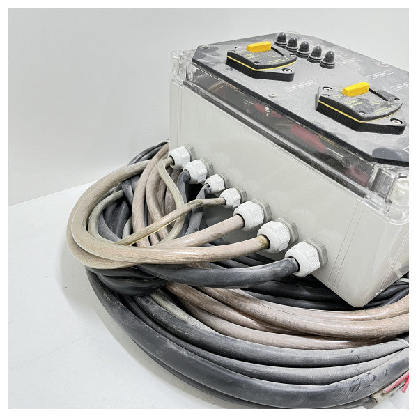 セッサマリンキーラーゴ36メインスイッチパネル150 + 40アンペア - 051369