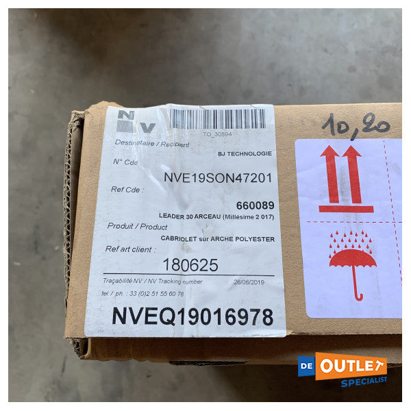 NV Equipment Jeanneau leader 30 polyester upholstery - 180625