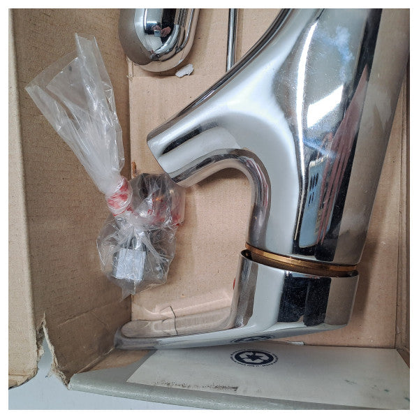 Fratelli Frattini yhden vivun sekoitin - 19055