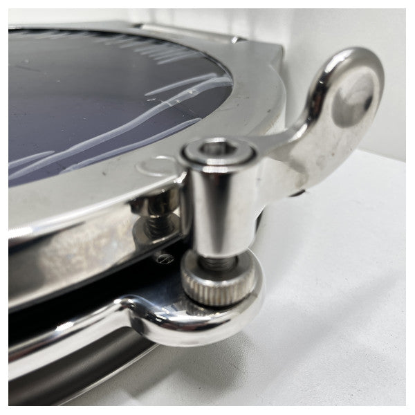 Nemo ruostumattomasta teräksestä valmistettu luukku 300 mm - 218.855