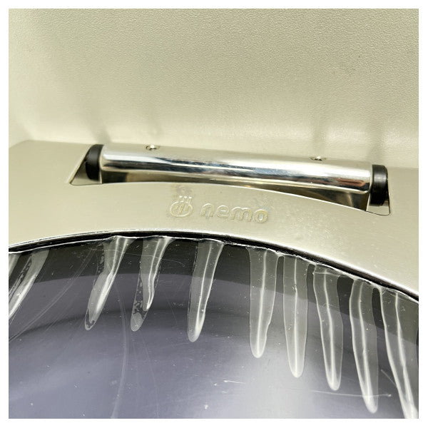 Nemo ruostumattomasta teräksestä valmistettu luukku 300 mm - 218.855