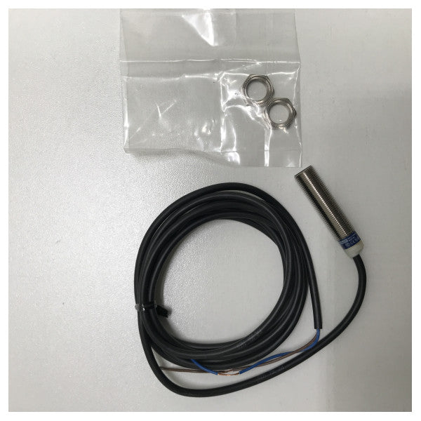 シュナイダーエレクトリック XS612B1MAL2 誘導センサー 24 - 230V