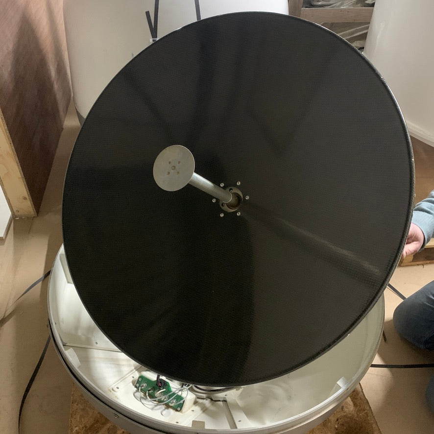 KVH Tracvision G8 Antenne Europe TVG8SS TVRO SYSTÈME
