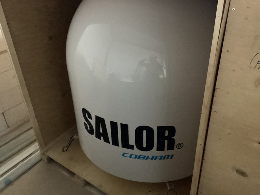 Sailor Cobham Cobham VSAT Dummy لـ 100/900 أبيض جديد