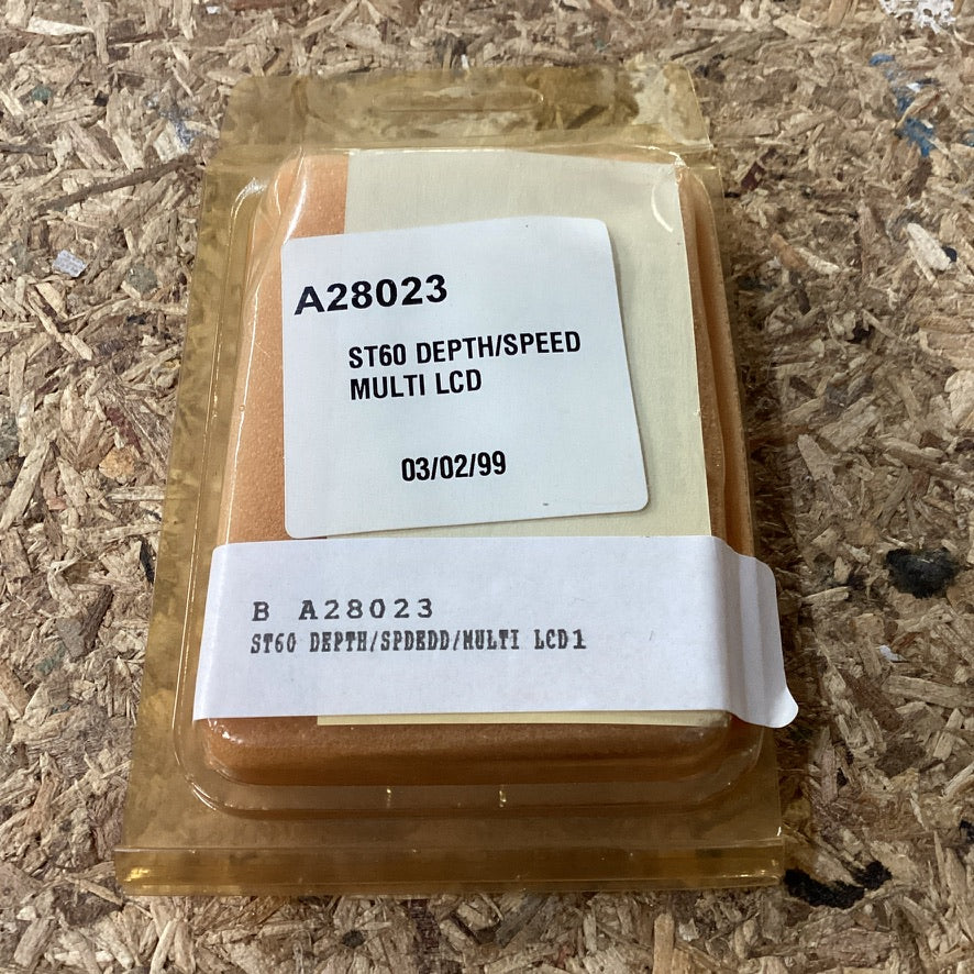 Raymarine A28023 ST60 Fond / Speed Multi LCD Display