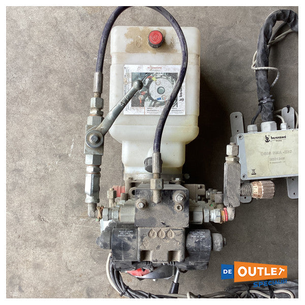 Besenzoni 24V Hydropack for Gangway with Controller - BES1345