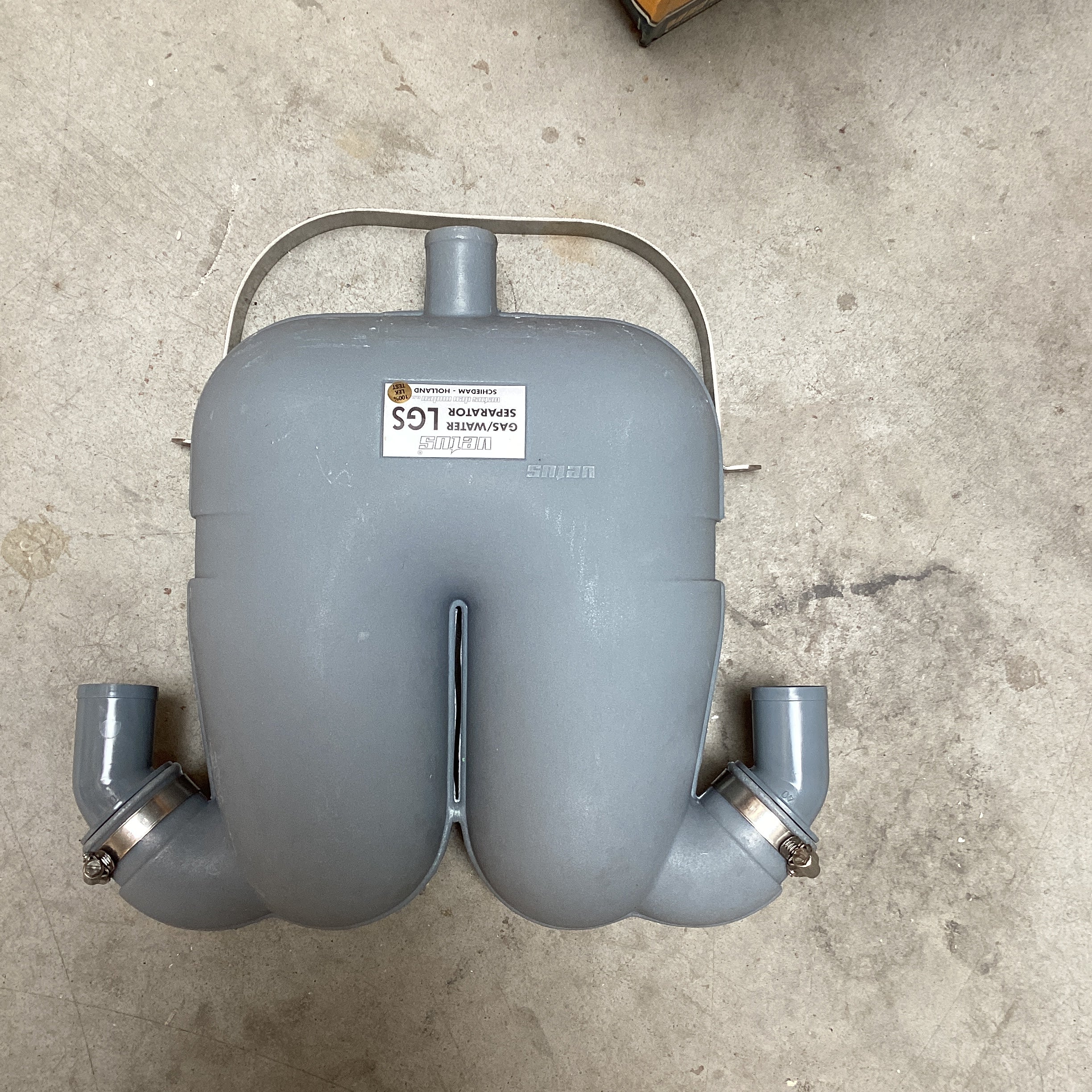 Vetus LGS4038 排気ガスセパレーター 40mm - 38mm ドレイン