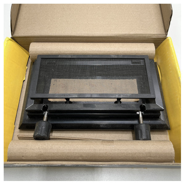 Vetus PL711 alumiininen ikkunaportti 156 x 303 mm musta