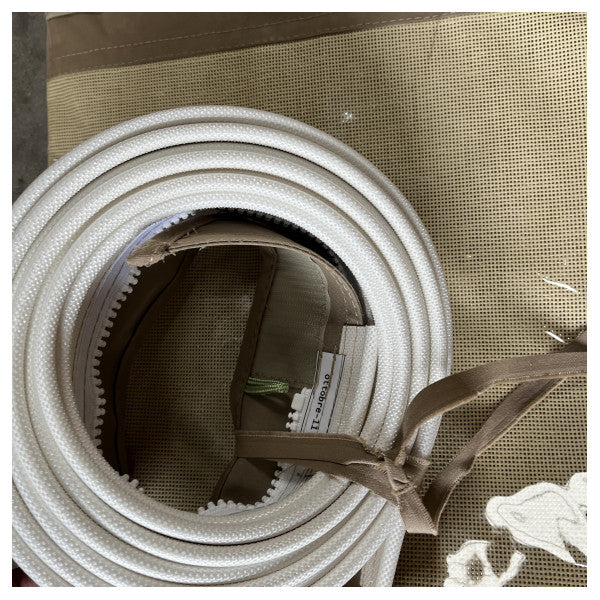 Sessa Marine HT C43 peräkannen sulkeminen kuomu kangas beige asennussarjalla - 048088D1