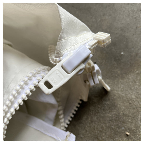 Sessa Marine C43 Sun Aft Cover - wytrzymały wodoodporny pokrowiec na łódź z zamkiem błyskawicznym, beżowy