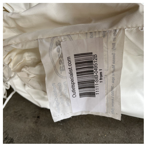 Sessa Marine IM19 blue canvas cover