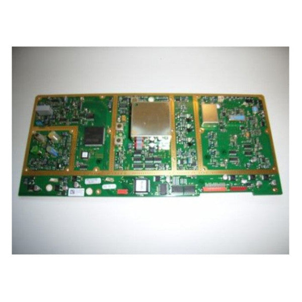 Радиосинтезатор и DSC модул на Cobham Sailor MF/HF за надеждна морска комуникация