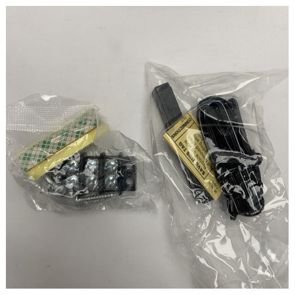 Морски инфрачервен приемник Xantech 480-85B - издръжлив инфрачервен сензор за морска употреба