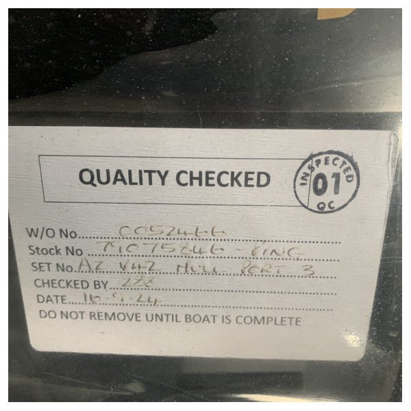 Azimut Verve 42 Hull Port Side Glass Window Panel - A000167362