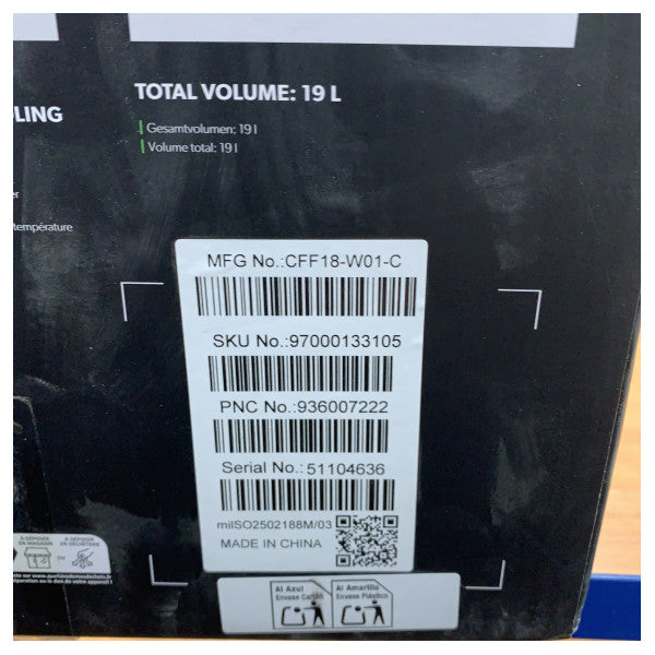 Dometic CFF18 18L Cooling Box Compressor Cooled 12/24/230V - 97000133105 