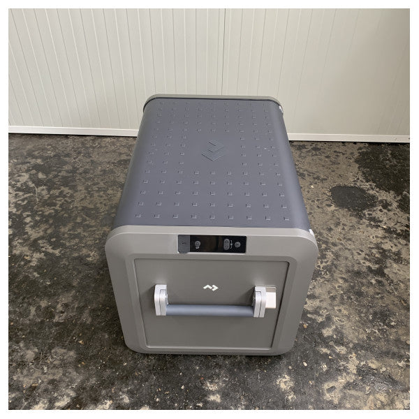 Dometic CFX5 55 Frigorifero portatile 55L con compressore e raffreddamento 12/24/230V - 97000050783 
