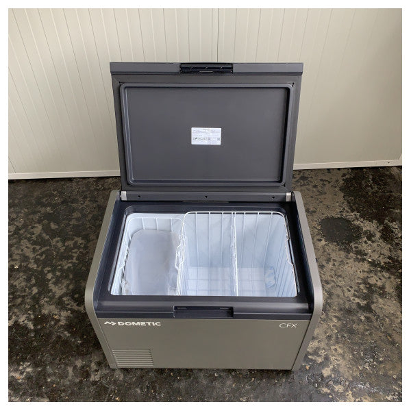 Dometic CFX5 55 Frigorifero portatile 55L con compressore e raffreddamento 12/24/230V - 97000050783 