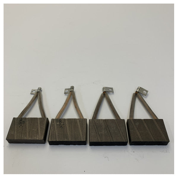 Vetus set med kolborstar (4x) med storlek 12.5x48x32mm 0057 
