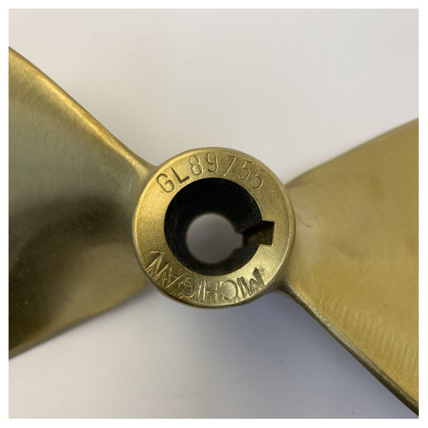 Michigan Propellers 2-bladet messingpropel GL235 13x10 RH 25 mm - 576779 