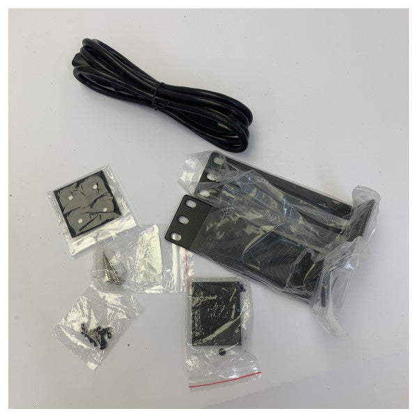 Pepwave Peplink Rugged Switch di rete a 8 porte da 240W - PSW-8-240W-RUG 