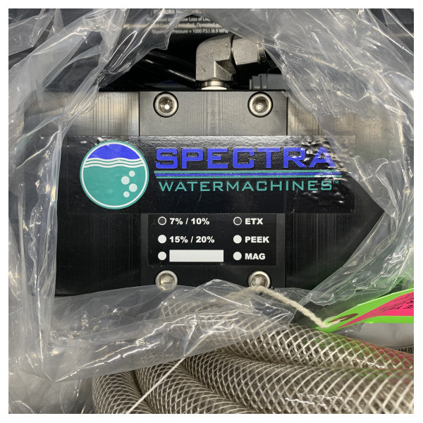 Spectra Ventura 150 MPC-5000 Dessalinisateur marin 24 l/heure 