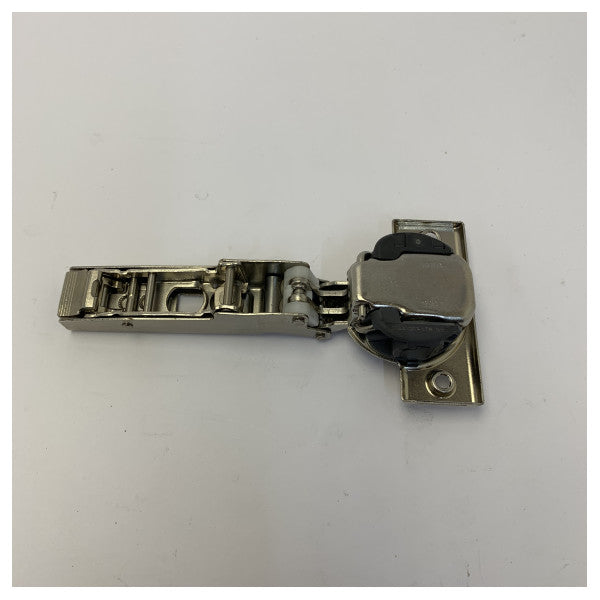 Blum CLIP top 110 asteen kulmasarana 79B3453 
