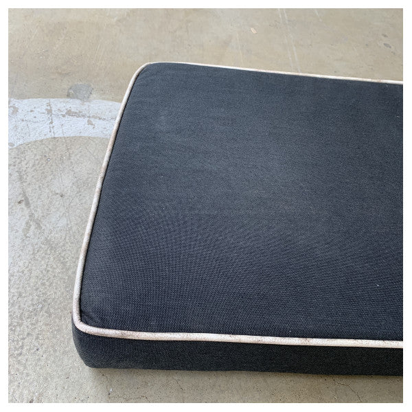 Uttern S52 arka koltuk sırtlığı yastığı antrasit - 2016270 