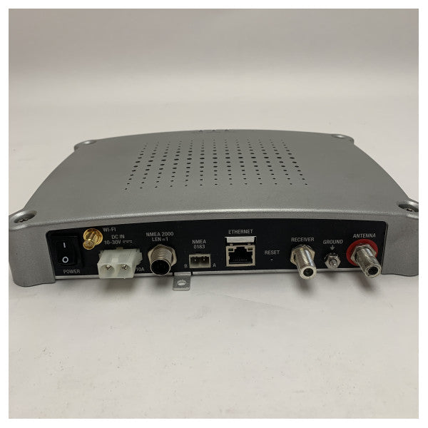 System telewizyjny KVH TracVision TV3 Maritime Satellite z IP-Enabled TV-Hub B do morza 