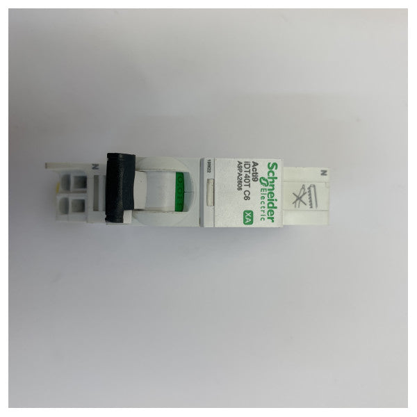 Schneider Electric A9PA2606 Leistungsschalter - Marineausrüstung 