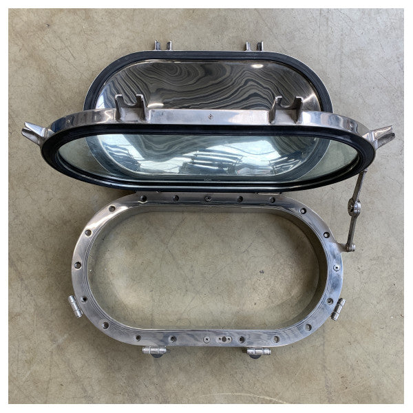 SCM Phuket stainless steel 300 x 600 mm opening porthole - 00P.B05.AV.LV.A