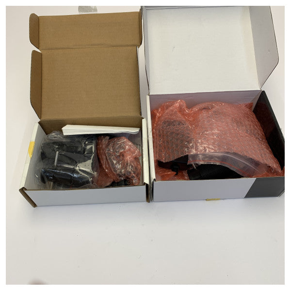 Transductor de profundidad y temperatura pasacascos Garmin GDT 43 