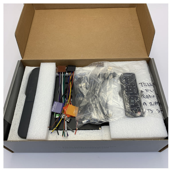 Fusion MS-AV650 Marine Entertainment System DVD CD Hi-Fi-Receiver 010-01355-00 