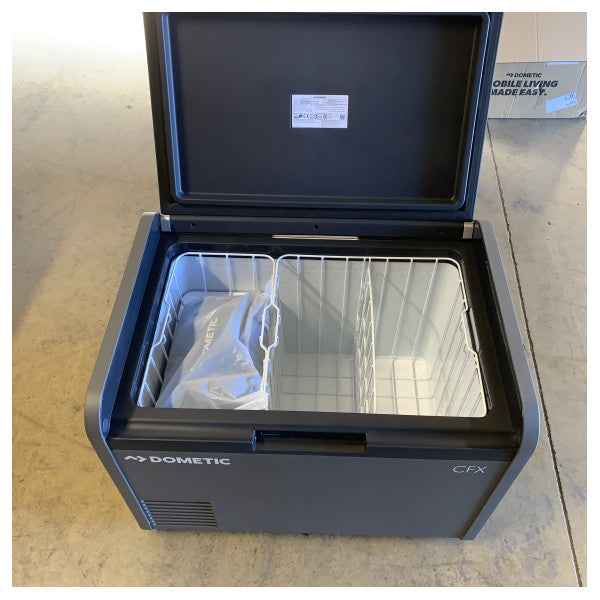 Dometic CFX5 55L kompresör soğutma kutusu 12/24/230V - 97000050762 