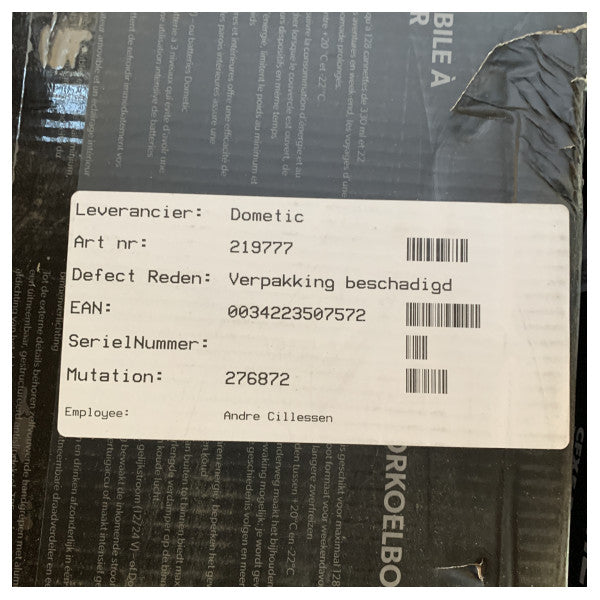 Dometic CFX5 75DZ ポータブルコンプレッサークーラー 75L - アウトドアおよびマリン用のデュアルゾーン冷蔵庫冷凍庫 