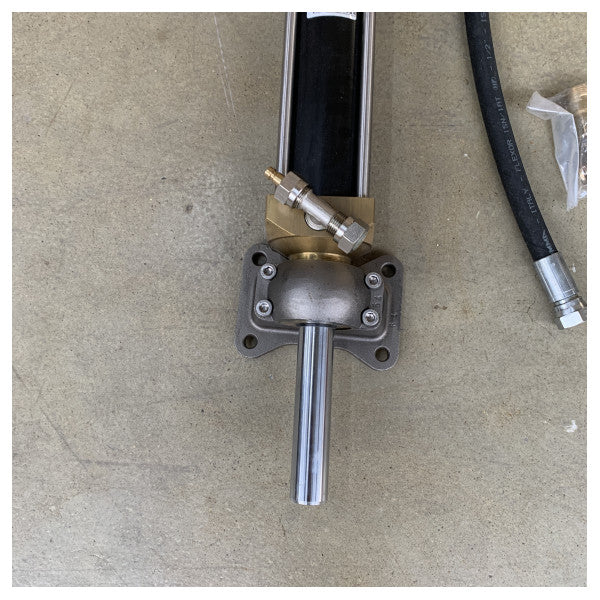 أسطوانة توجيه بحرية هيدروليكية فيتوس S 300 مم - 750 سم³ - 3335 نيوتن متر - MT0345B 