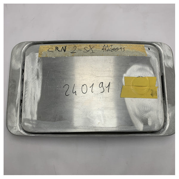 NEMO högkvalitativ vertikal konvex tillträdeslucka i aluminium för marina tillämpningar - 376 x 680 mm