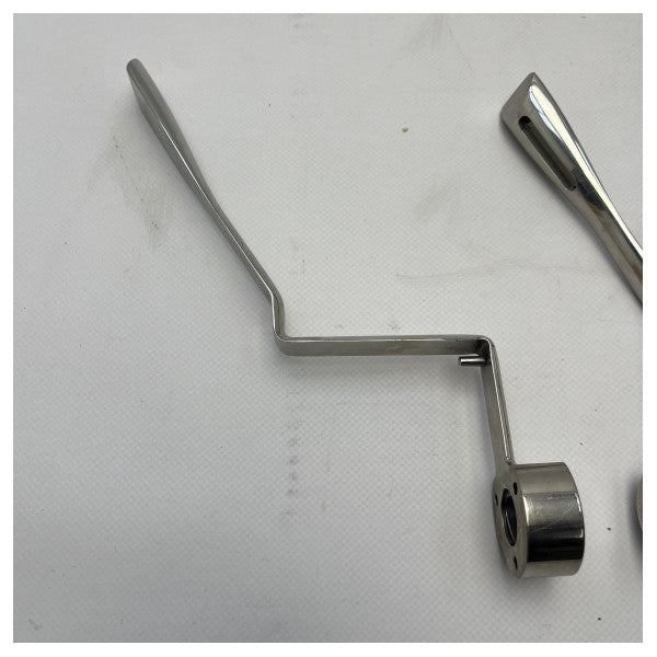 Mahonki Marine moottorin ohjausvipu Riva Aquariva Cento OPT � Kestävä ja ergonominen veneen kaasukahva