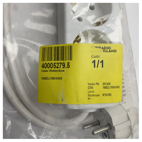 Pålidelig 3-vejs strømstik med jordet stik - 15W - Heavy-Duty marine forlængerstik 