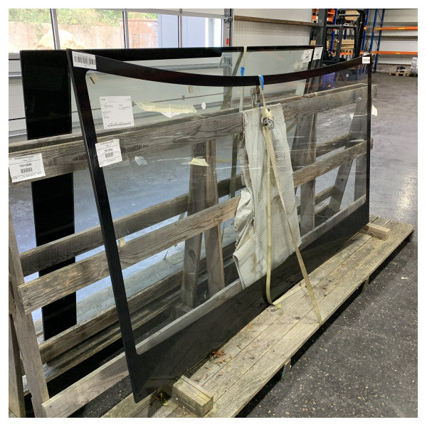 Fjord 44 Coupe Original-Glas-Frontscheibe schwarz - TBF0548 