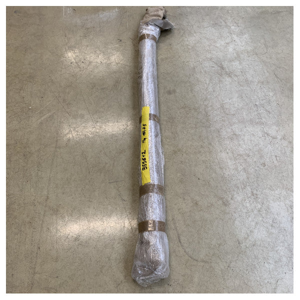 Slidstærkt marine læderprodukt, der er modstandsdygtigt over for saltvand og vejrforhold Silver