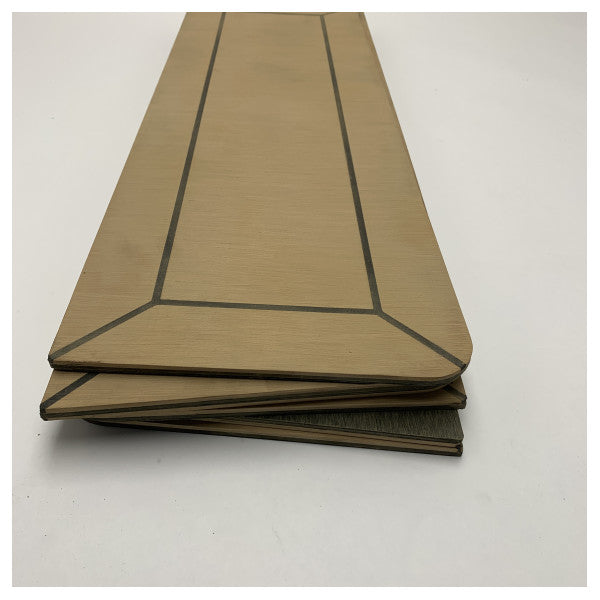 Ferretti F650 flexiteak flybridge tik basamaklar