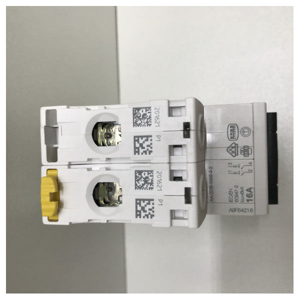 Schneider Electric 16A 2-πολικός μικροσκοπικός διακόπτης κυκλώματος για θαλάσσια ηλεκτρική προστασία