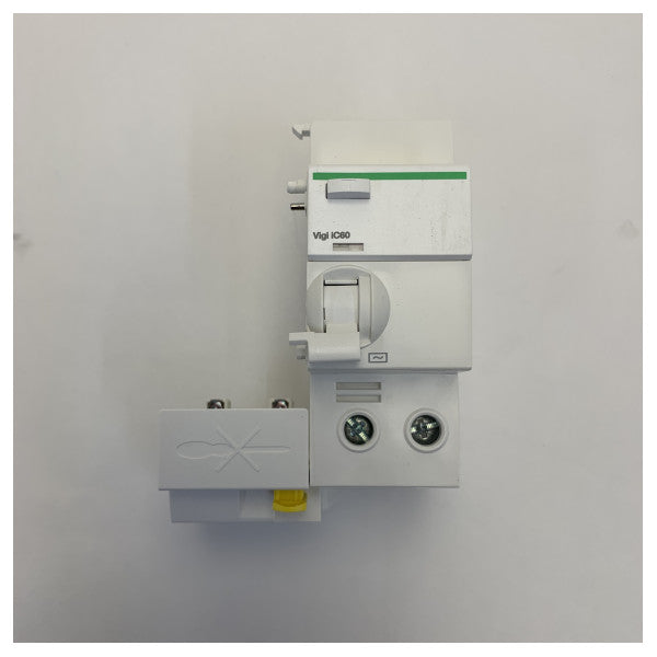 Schneider Electric RCCB 2-Pole 40A 30mA Tip AC 110V Breaker ta' Kurrent Residwu 