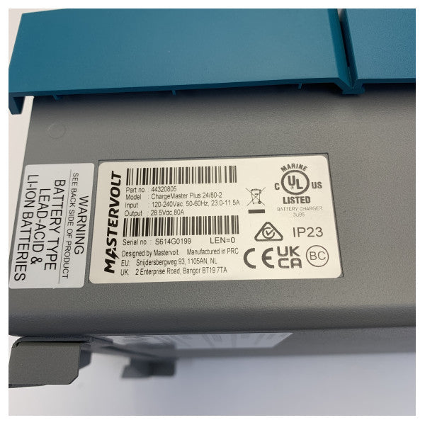 マスターボルトチャージマスター プラス 24V/80A 2出力バッテリーチャージャー Czone - 44320805 