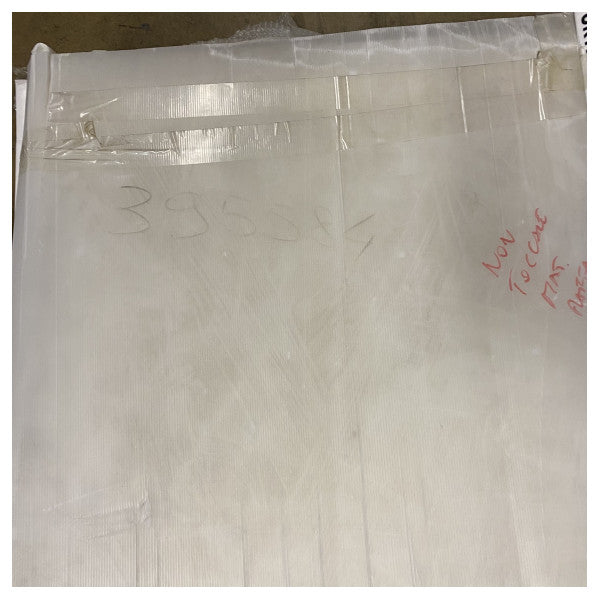 Ferretti F780 valkoinen flybridge pöytä GFK - 395584