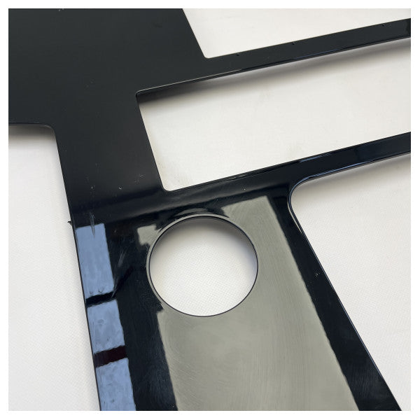 لوحة عرض مطلية باللون الأسود من ريفا مقصوصة 740 × 580 مم - 413258