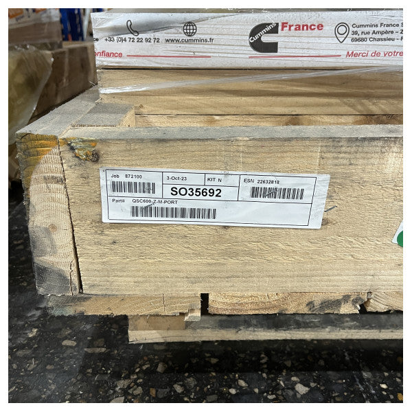 Cummins QSC8.3 600 HP Zeus joystick-kontrollert dobbelt motorsett 