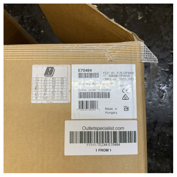 Raymarine Magnum 4kW Radar Pedestal z VCM100 - E70484 