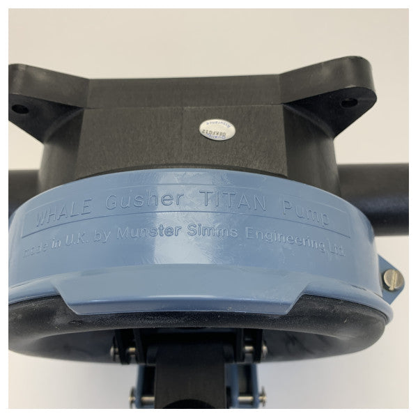 Manuale della pompa di sentina Whale Gusher Titan BP4402 105L/min 