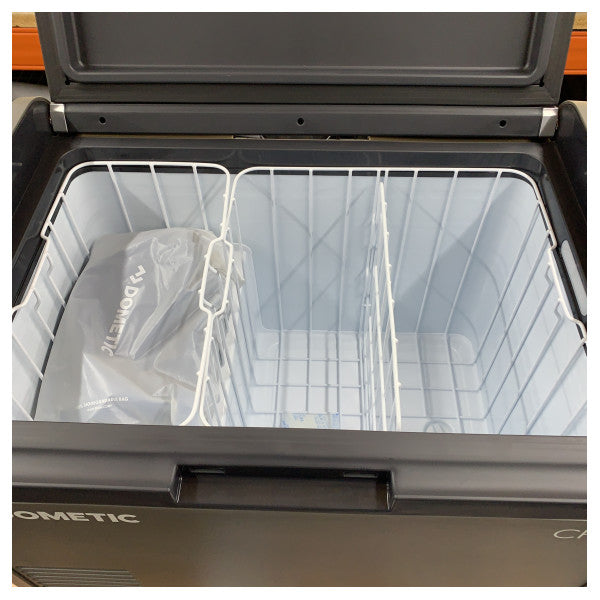 Dometic CFX5 Compressore Scatola di Raffreddamento 55L Nera 12/24/230V - 97000050783 